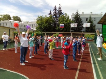 Турнир по бадминтону среди педагогов ДОУ 3